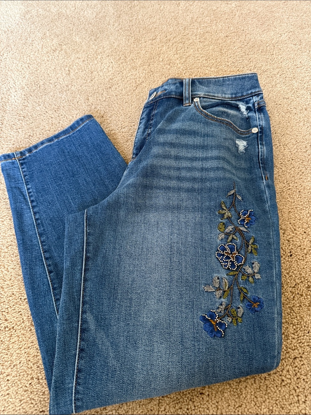 INC Blue Denim Jeans with Embroidered Floral Detail HIGH RISE BOYFRIEND JEANS